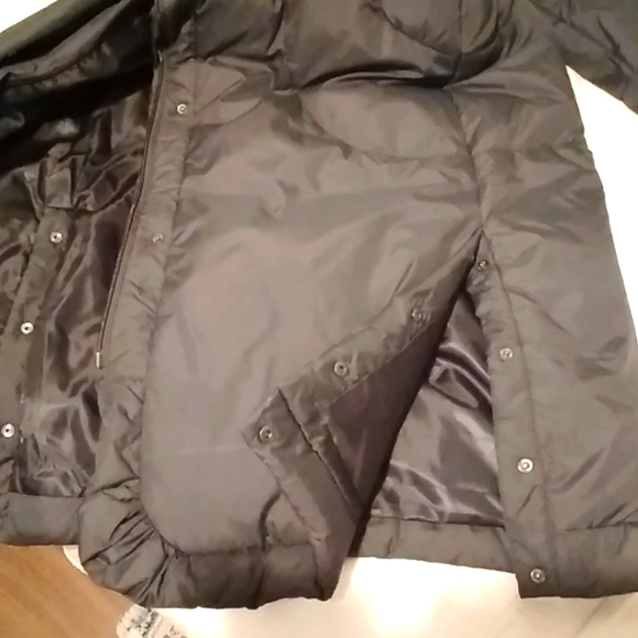 Tahari Down Puffers sz L - Picture 7 of 8